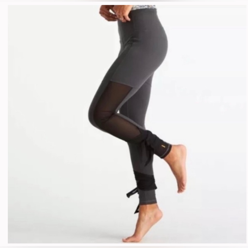 Lucy Light & Free Mesh Panel Bow Tie Leggings